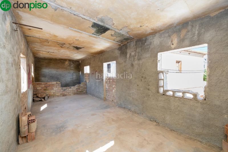Foto a28bc2b1-8b32-4c21-a0d8-70f2c899870f. Casa aparellada a Pinar (El)