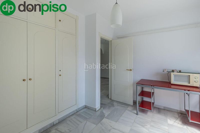 Foto 40816083-539c-48df-b2c3-f8b75e551518. Pis amb aparcament a Cenes de la Vega