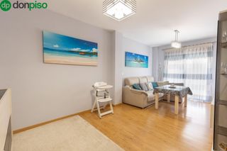 Etagenwohnung in Calle alcaparra 6. Fantástico piso muy luminoso con garaje y trastero en atarfe