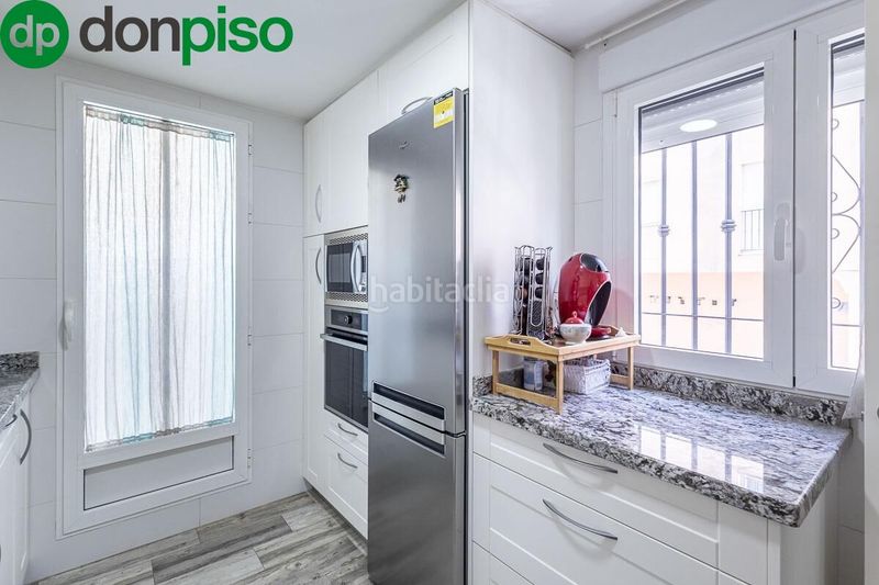 Foto 5d0e0631-6732-4bfa-9480-bcc4c9e4a06a. Casa aparellada amb calefacció aparcament a Atarfe