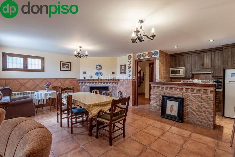Foto 571c9b12-8ed3-4a15-875a-e576fb30995d. Casa amb calefacció aparcament a Cájar