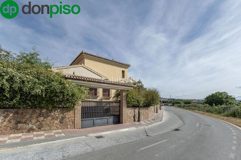 Foto a3dce370-7409-4f63-888f-1c2b443b218c. Casa amb calefacció aparcament a Cájar