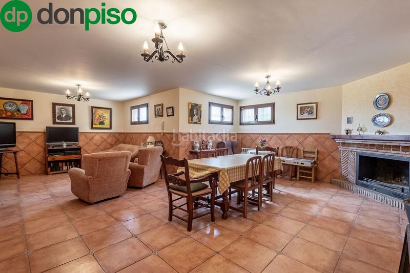 Foto bb47f2d7-eb7d-4603-81f0-ef2bf04a6d87. Casa amb calefacció aparcament a Cájar