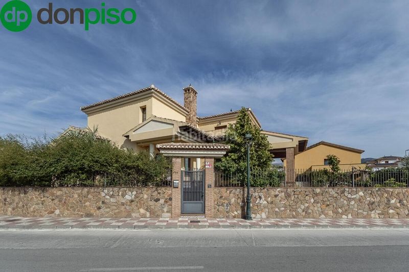 Foto cca85d2e-94b9-4983-b227-7359b02d7101. Casa amb calefacció aparcament a Cájar