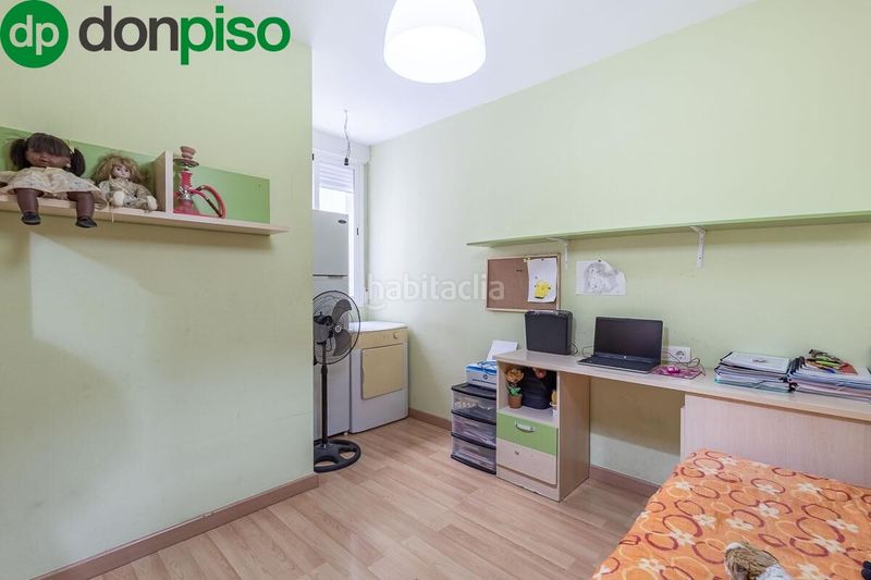 Foto 0d798900-451e-4bb4-b83a-f60d0215c387. Pis amb aparcament a Atarfe