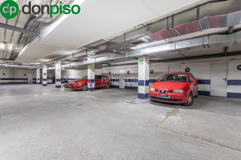 Foto c8f69ace-b78c-4ba2-ae44-9fae88f131ab. Pis amb aparcament a Atarfe