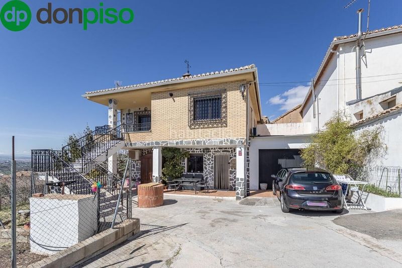 Foto 23fa6793-1e9a-4679-835c-bbb59f8006ab. Casa amb calefacció aparcament a Barrio de la Vega Monachil