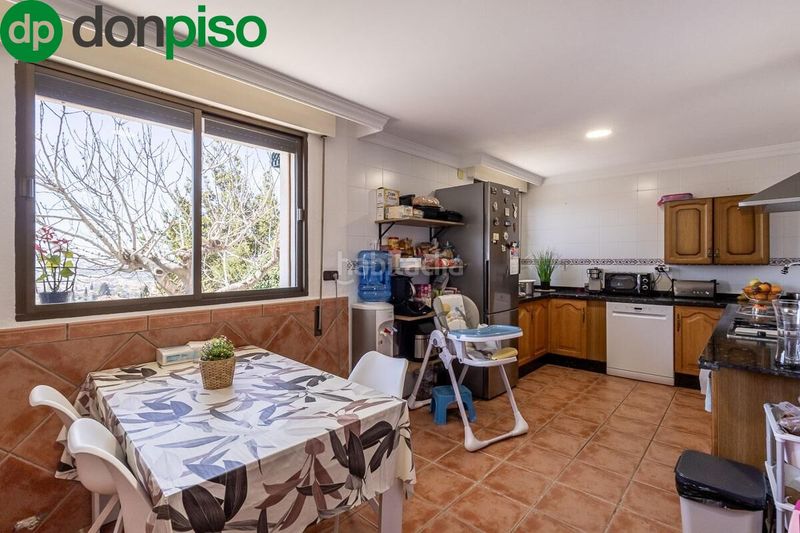Foto 7224316f-8217-41b7-9ae3-d5d27065f1c6. Casa amb calefacció aparcament a Barrio de la Vega Monachil