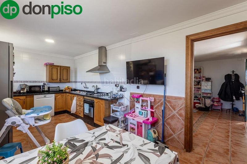 Foto ae400d65-173e-47d4-99ce-6f423d17c3f1. Casa amb calefacció aparcament a Barrio de la Vega Monachil