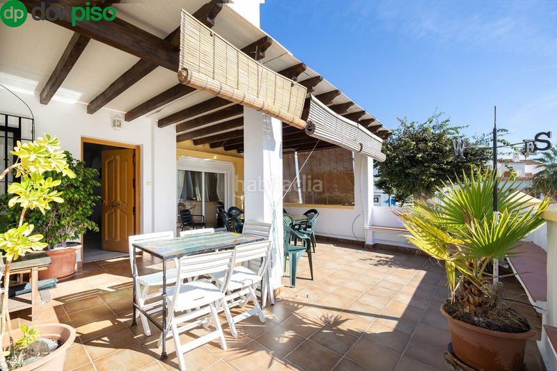 Foto a41abea0-2db9-4e9b-921f-039d2908c1ed. Casa aparellada a Calahonda - Carchuna Motril