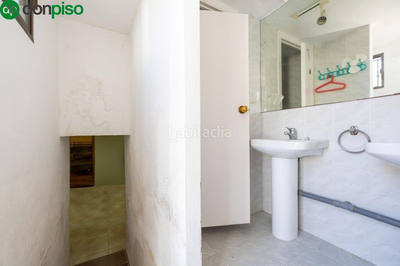 Foto c059ffc5-989e-4dd8-9988-550f7542e2fc. Casa aparellada a Calahonda - Carchuna Motril