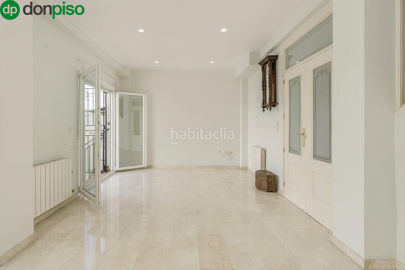 Foto 0b29cfcb-b600-423c-909a-5f6394f6716b. Casa adossada amb calefacció aparcament a San Miguel Armilla