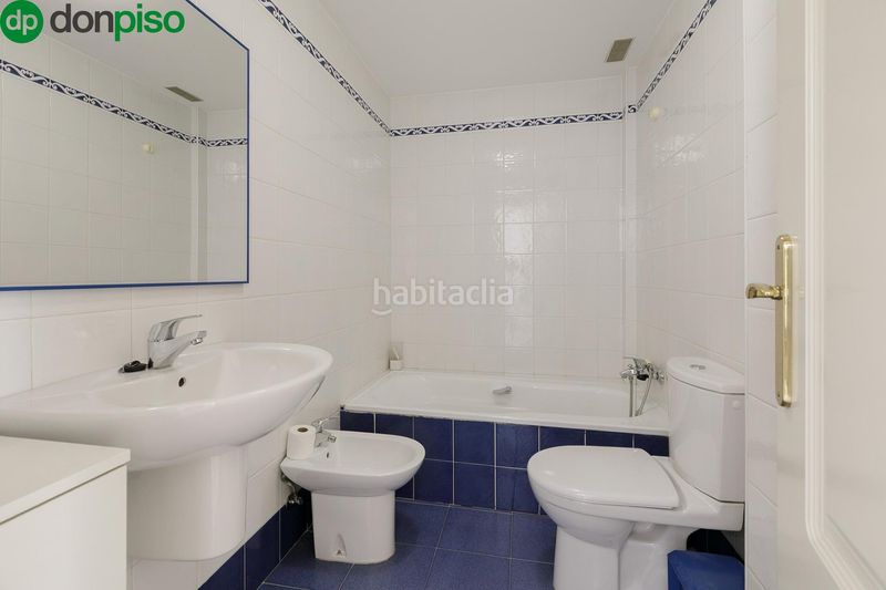 Foto 47595696-cd36-4fb9-92f2-38ba0821e105. Casa adossada amb calefacció aparcament a San Miguel Armilla