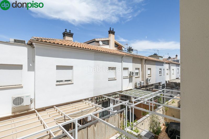 Foto f5848870-ae8a-4b84-a8ce-6213261bef6a. Casa adossada amb calefacció aparcament a San Miguel Armilla