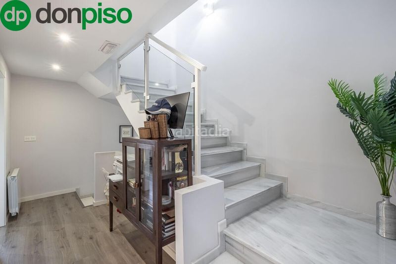 Foto ded12315-b80c-4e48-9342-07c11c64a8ff. Casa amb calefacció aparcament a Maracena