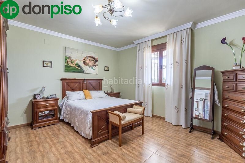Foto 1e7fb91a-934b-4d70-b02d-209c6361482b. Chalet  . en Albolote