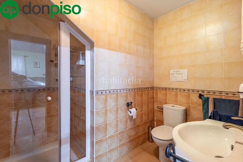 Foto 2eb15ba5-da62-4546-82ea-cc2a28a58fbc. Chalet  . en Albolote