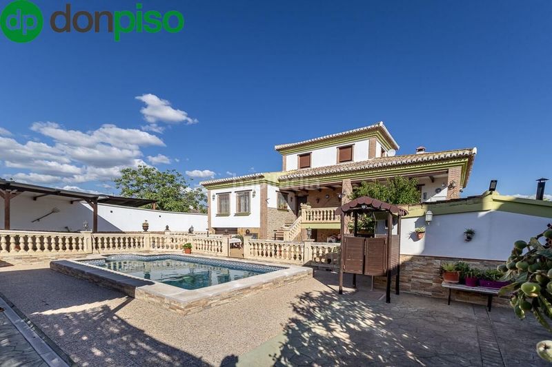 Foto 4fb14b8c-66b6-4ef0-b645-1803aa3972a6. Chalet  . en Albolote