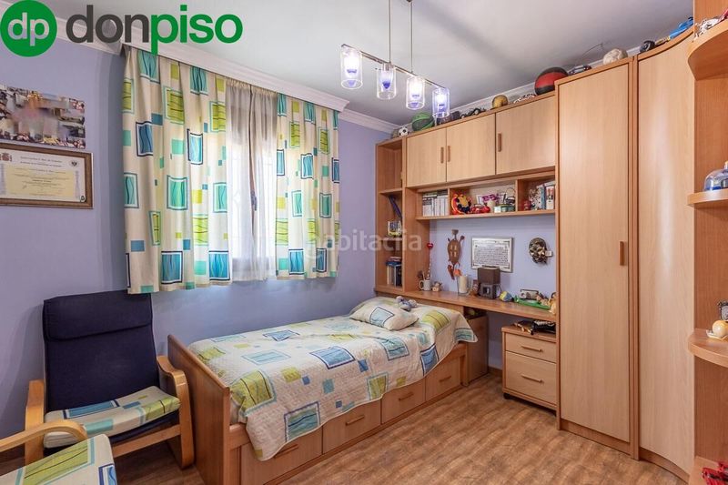 Foto ad6a7d13-d3e4-47a1-b89e-186bd3091a06. Chalet  . en Albolote