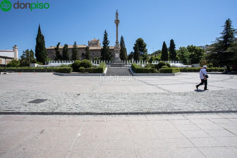 Foto 4074e7a5-8b53-4fe5-95c2-733c4e2e71f1. Apartment in avenida divina pastora 9 in San Ildefonso Granada