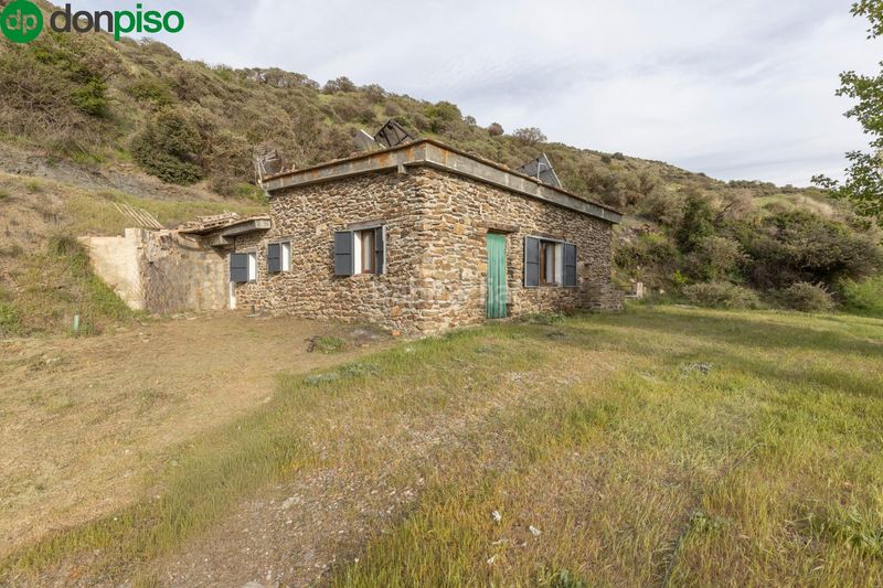 Foto 45e04750-3053-4607-a437-20f7f7846d35. Masia a Nigüelas