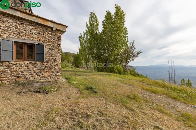 Foto ad1fd18a-3fc5-451d-b324-903a39e7be32. Masia a Nigüelas