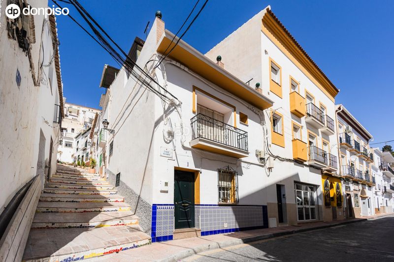 Foto e0195f87-4e35-4329-a3ef-2425c705d178. Casa amb calefacció a Torrox pueblo Torrox
