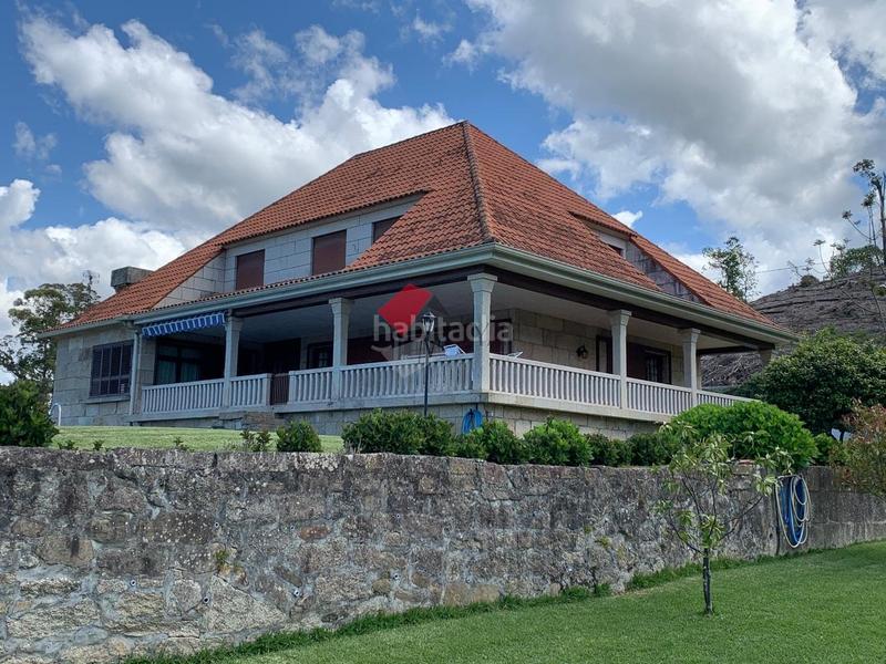 Foto f7250d95-a2ba-4195-a4bb-e07fea6ca37c. Maison avec chauffage parking piscine dans Gondomar