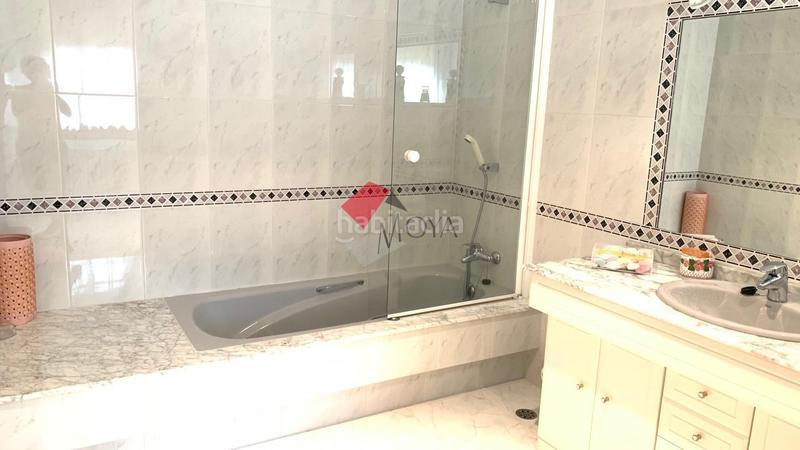 Foto fdf62046-3a4a-4a7b-9d6c-d299cd6b0328. Maison avec chauffage parking piscine dans Gondomar