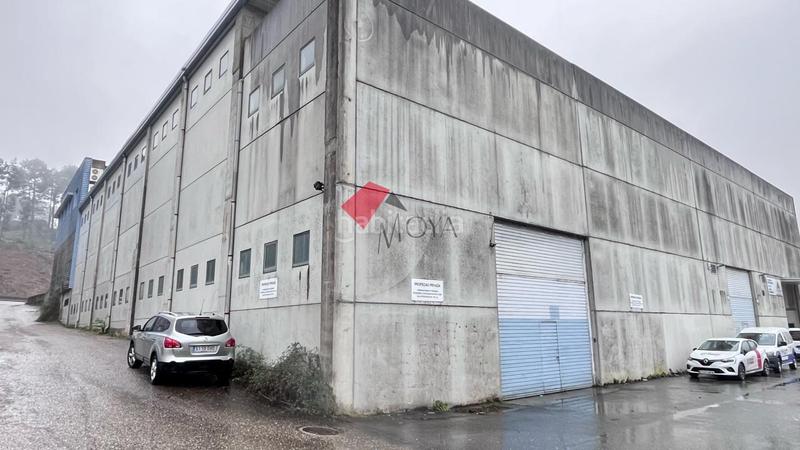 Foto d4221a48-2195-4451-83a4-d77f99613191. Bâtiment à usage industriel dans Lavadores Vigo