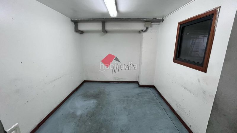 Foto cfedb925-f346-41ac-a57b-9daf30398d1b. Nau industrial a Lavadores Vigo