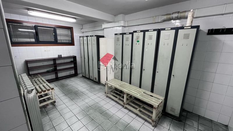 Foto 7f4f35c1-9093-4235-b24f-56071fd5037f. Nave industrial en Lavadores Vigo