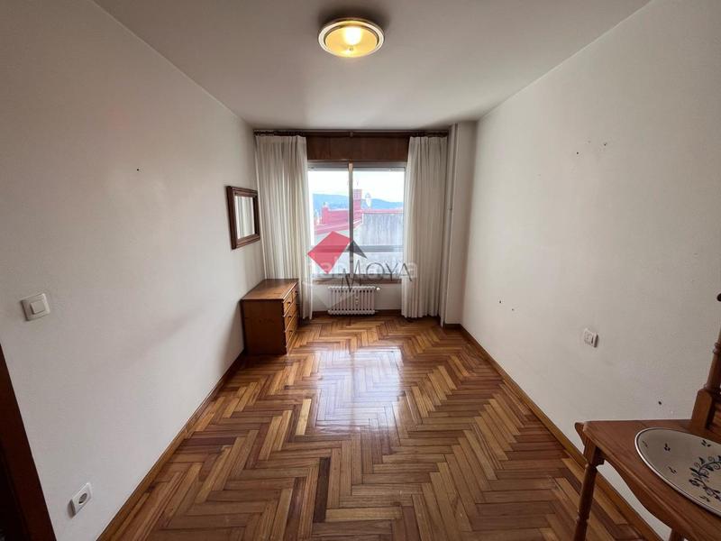 Foto da0dcf86-3d75-4e95-aca2-2c7efa43cc1e. Etagenwohnung mit heizung parking in Fátima Vigo