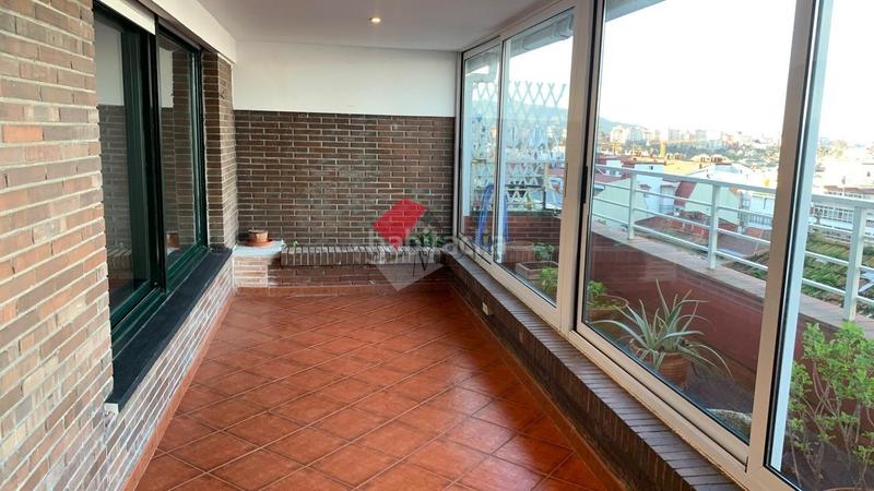 Foto 2eb69021-a14a-4a71-9bef-4851f76b1548. Location appartement avec chauffage parking dans Camelias - Pi y Margall Vigo