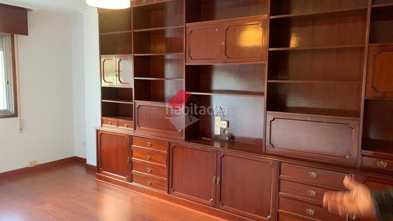 Foto 635df9e4-0576-4391-a73f-2fce237dddd7. Location appartement avec chauffage parking dans Camelias - Pi y Margall Vigo