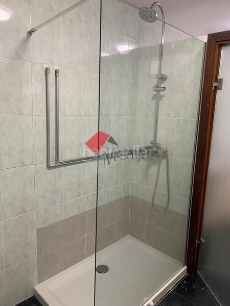 Foto 9313ed5b-46ae-4061-b99c-46b6d375080b. Location appartement avec chauffage parking dans Camelias - Pi y Margall Vigo