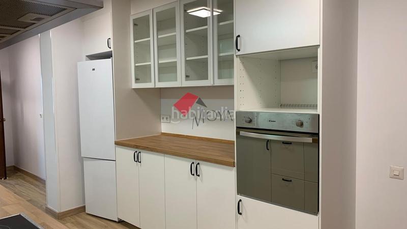 Foto f1785b42-4507-4b4c-bae8-35422d0b80bc. Location appartement avec chauffage parking dans Camelias - Pi y Margall Vigo