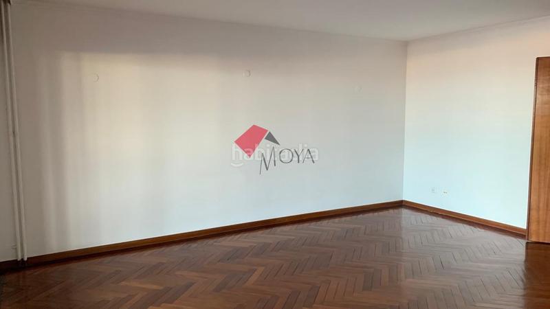 Foto 58eddefe-0d9a-4f4a-a01e-9ed6a2514c37. Miete etagenwohnung mit heizung parking in Camelias - Pi y Margall Vigo