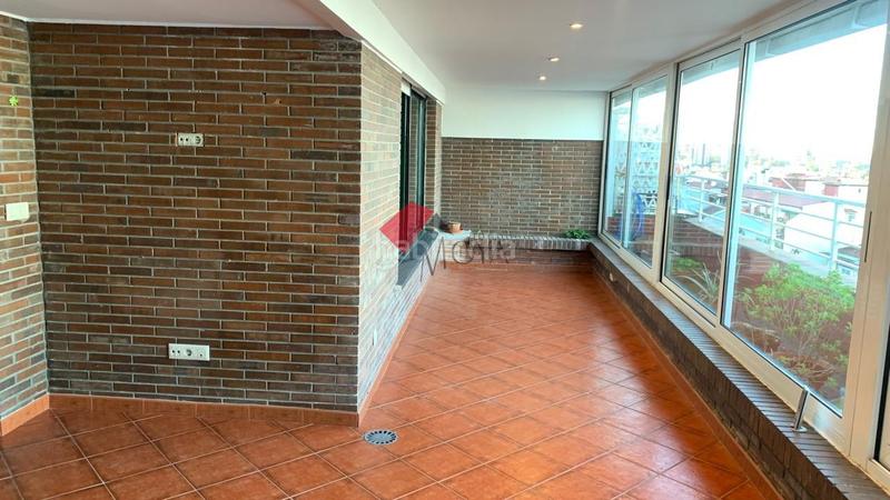 Foto 0156819b-c1e9-4063-9e12-c3405401d249. Alquiler piso en Camelias - Pi y Margall Vigo