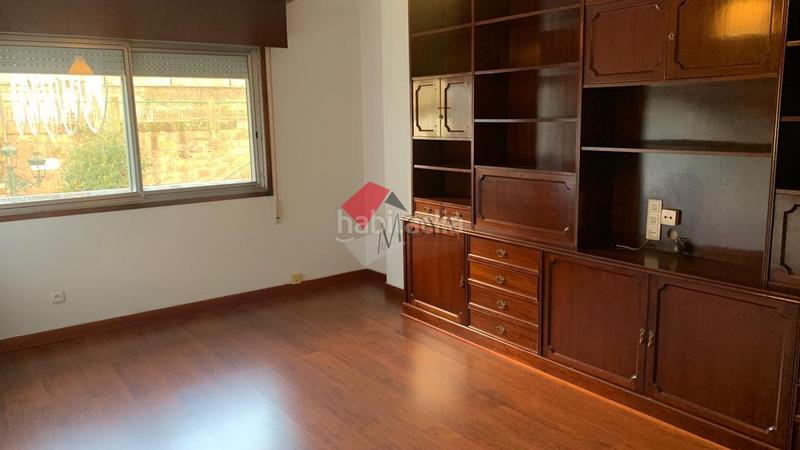 Foto 3ef82292-8441-4588-a7d4-7a9202efc707. Alquiler piso en Camelias - Pi y Margall Vigo