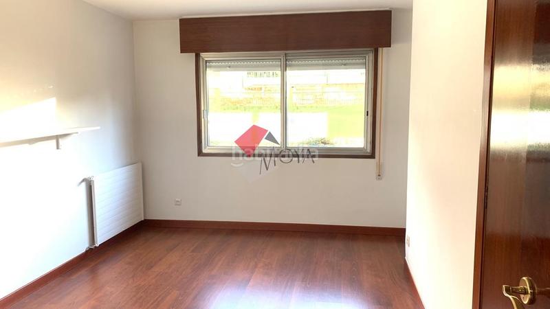 Foto 48938a82-3e85-4916-84d5-15062ca27150. Alquiler piso en Camelias - Pi y Margall Vigo