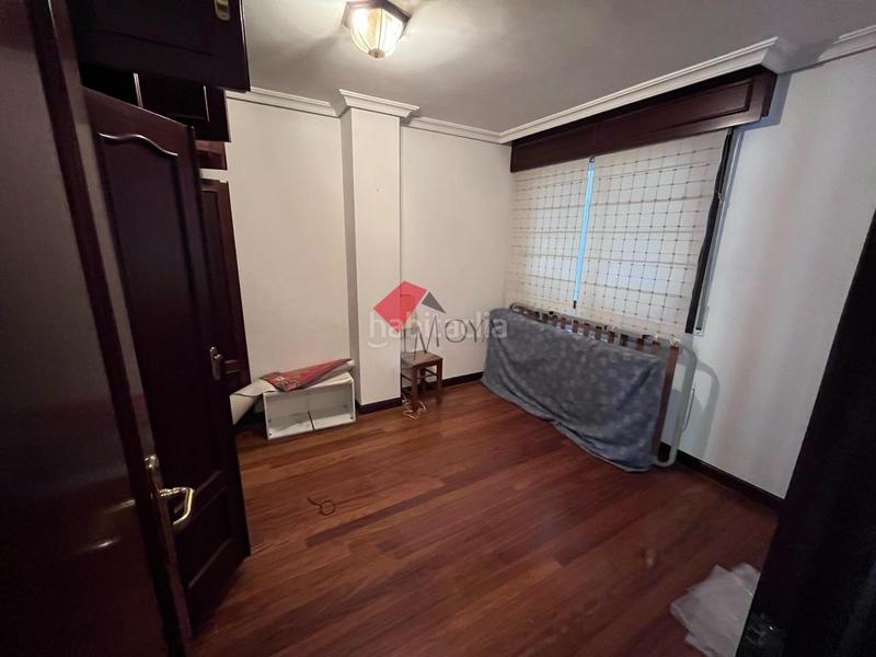 Foto 4015c8c3-8f29-49e1-8aab-0253119281d2. Apartment with heating parking in Centro - Areal Vigo