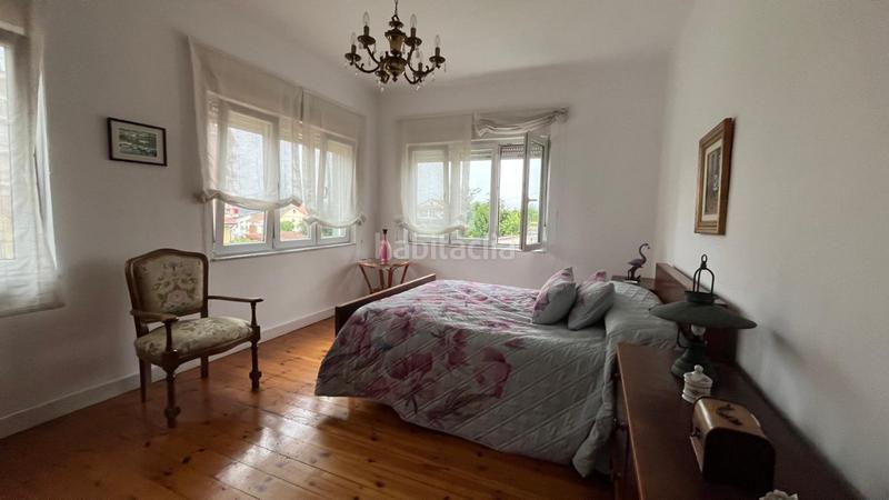 Foto 3cd3cf33-d034-4e84-abd2-a5816026e9c0. Casa venta casa individual en Muriedas inmejorable ubicación próxima a centro urbano en Camargo