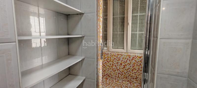 Foto 6410d382-4a82-43c3-a7dd-bd5e3b7e224a. Alquiler piso alquiler piso impecable maliaño, totalmente reformado de 2dormitorios, salón, cocina equipada y baño. calefacción, soleado, gas ci en Camargo
