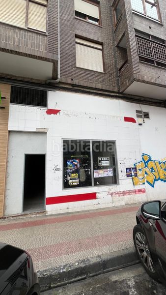 Foto fbe7d169-3bd5-4619-b0b0-d238df026412. Location local commercial dans Muriedas Camargo