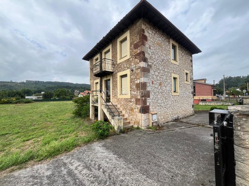 Foto a84eb446-b94e-4ee4-baf1-cc33a4a1b767. Casa amb calefacció aparcament a Pueblo Camargo