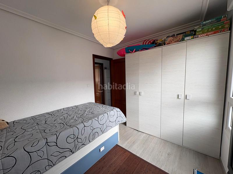 Foto ab801bfa-89e2-4376-a437-cc305f84f887. Piso en calle torrelavega 6 piso en zona playa en Suances