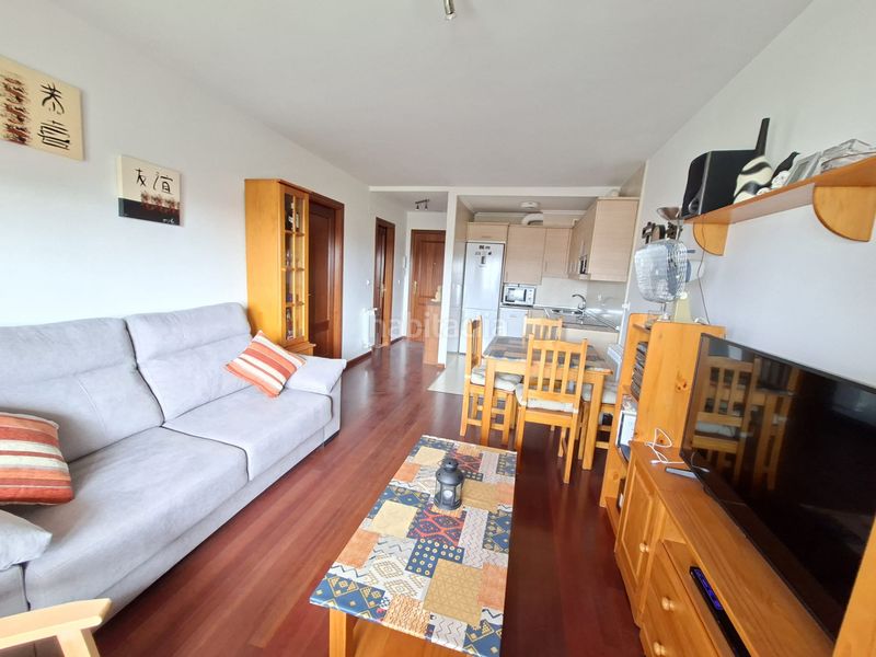 Foto 0b630d53-0bcc-4436-9677-23c57ae9fa28. Apartament amb calefacció aparcament piscina a Suances