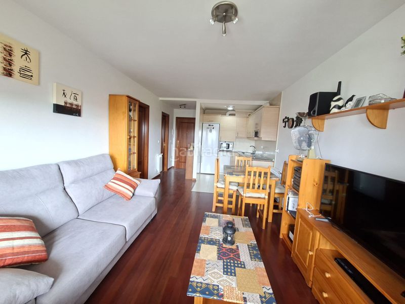 Foto 5845d92e-b3de-4d6b-953d-9dcf45ee6d39. Apartament amb calefacció aparcament piscina a Suances