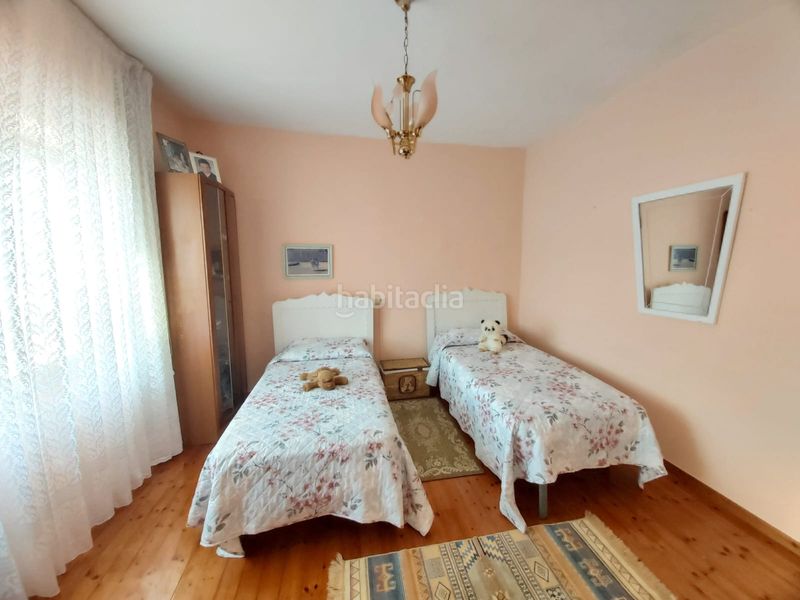 Foto b688186d-bd48-4246-a14b-7acd5aa59090. Casa amb calefacció aparcament a Ruiloba